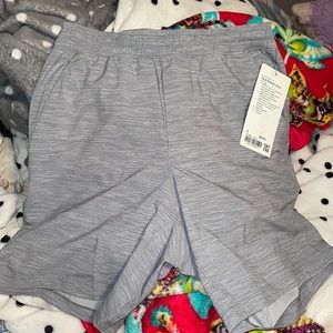 NWT Luluemon Men’s 7” Shorts
